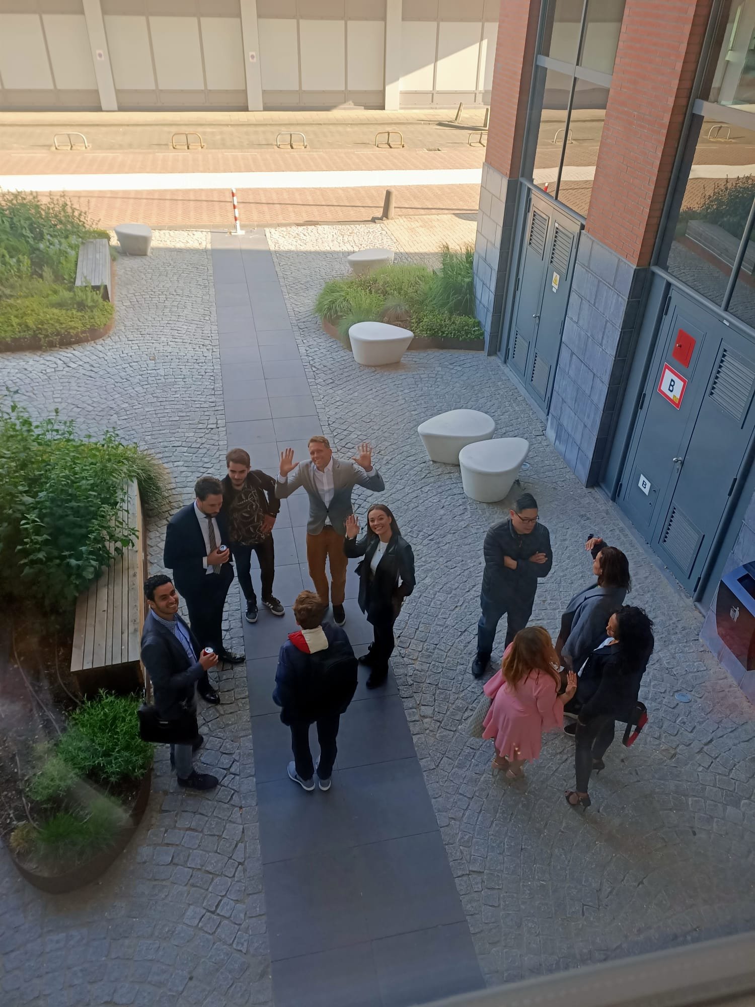 be0b348c-6d33-4ff4-bc16-1b0ece5d9f35